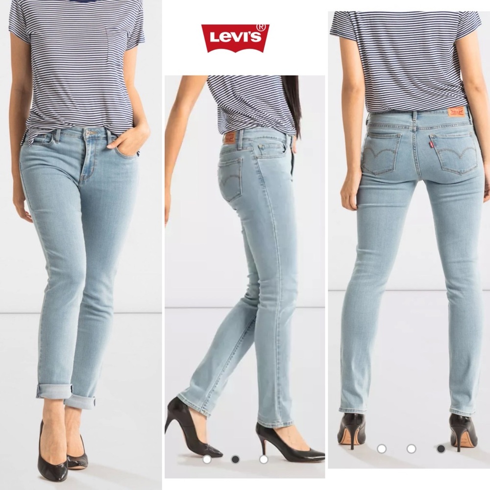 Levi's 712 Slim Light Blue Jeans - Picture 2 of 8